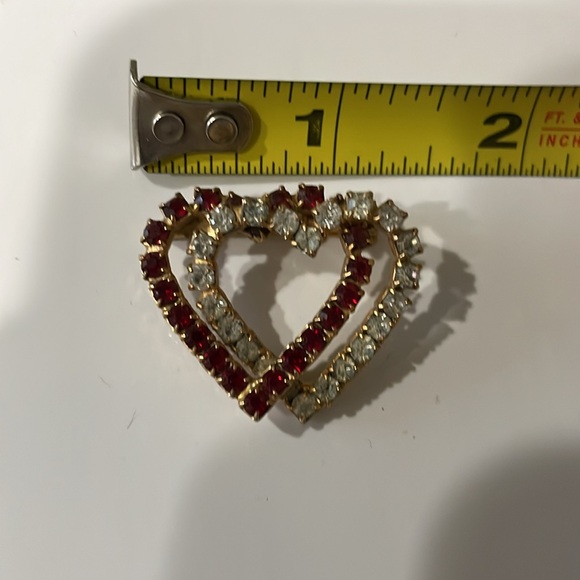 Vintage Gold Tone Double Heart Red & Clear Rhinestone Pin/Brooch♥️ - Picture 4 of 6